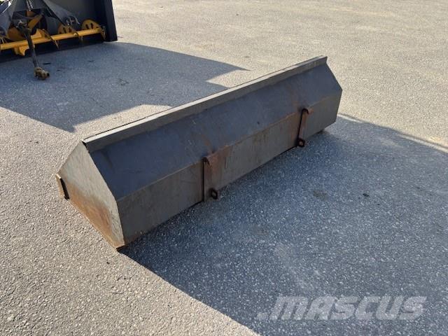  SNÖSKOPA 200 ÅLÖ TYP3 Altri accessori per trattori