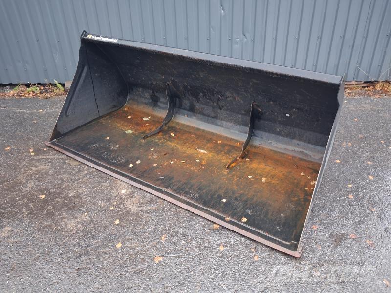  SNÖSKOPA ÅLÖ 220 EURO Altri accessori per trattori