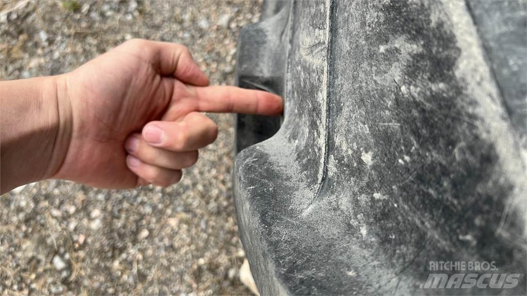 Trelleborg 520/85R42 Pneumatici, ruote e cerchioni