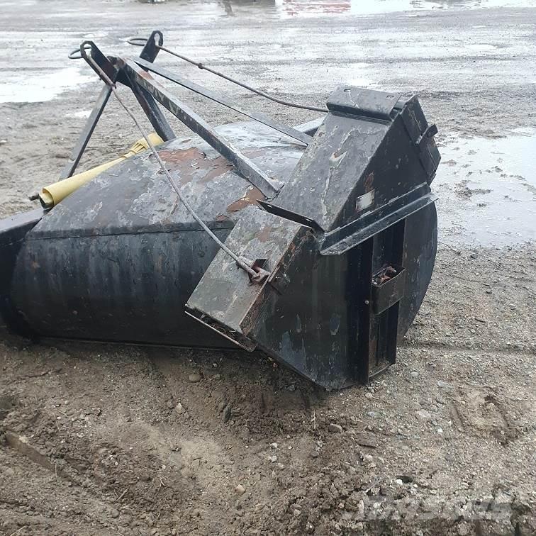  V-SLUNGA 2M Altri macchinari per strade e neve