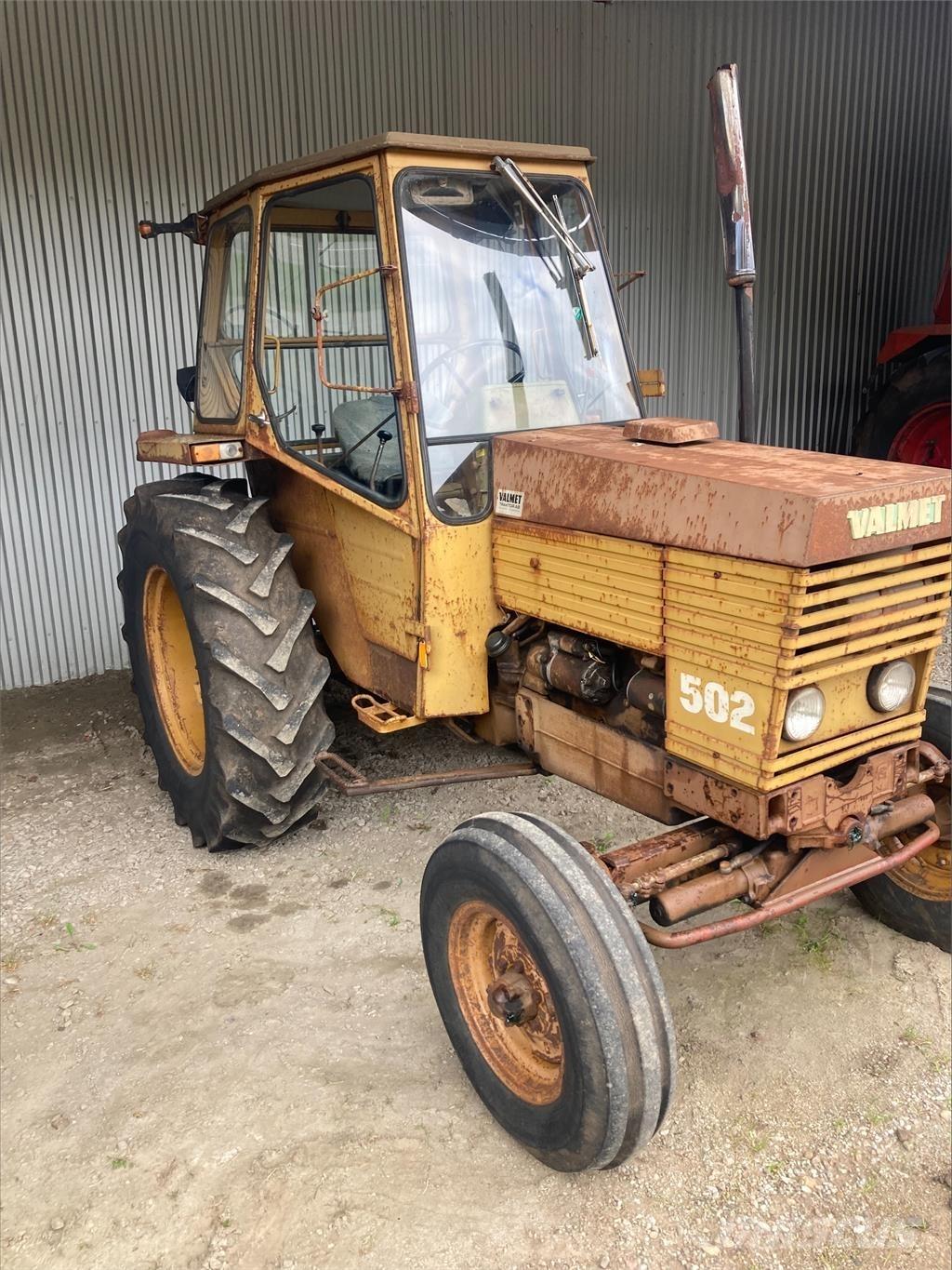 Valmet 502 TRAKTOR (KUND) Trattori