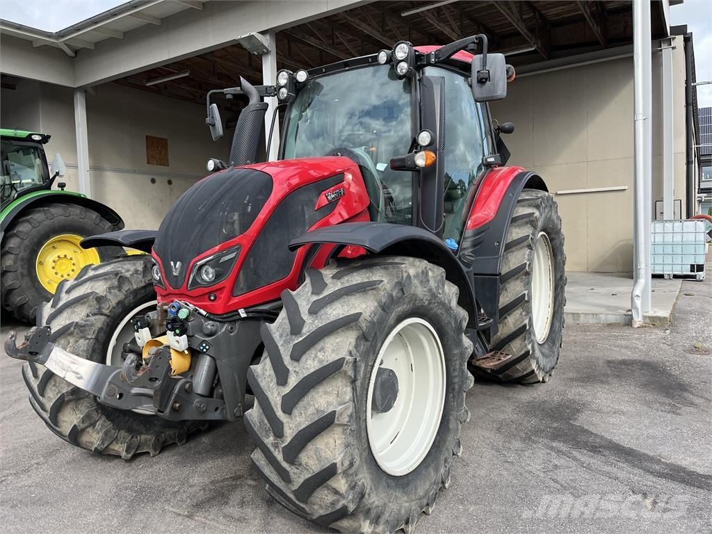Valtra N174 Trattori