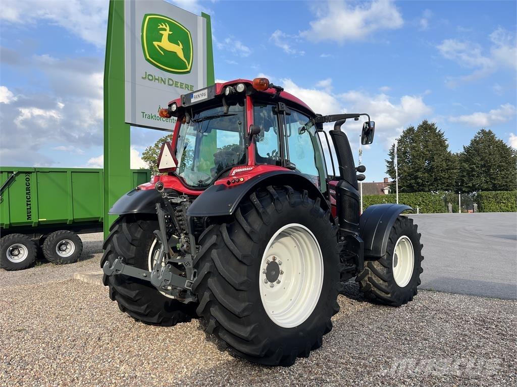 Valtra N174 Trattori