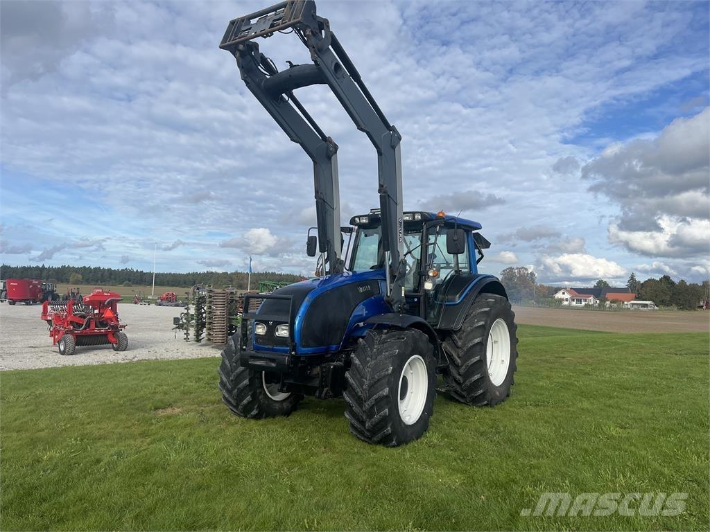 Valtra T151 E Trattori