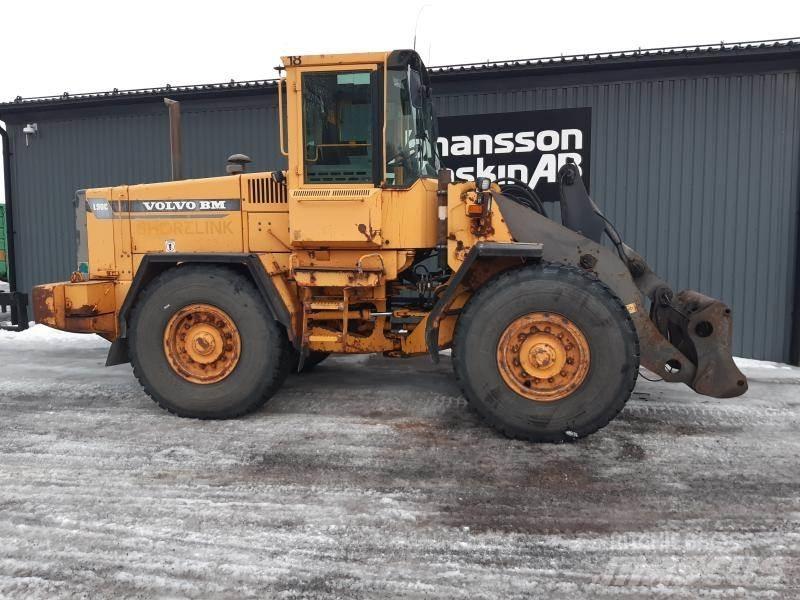 Volvo L90C Pale gommate
