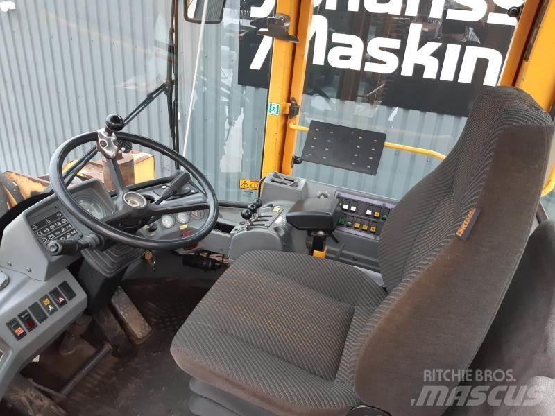 Volvo L90C Pale gommate