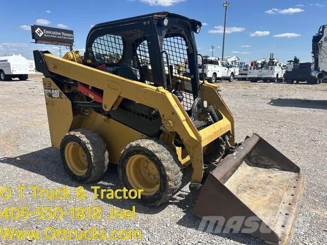 CAT 232D Pneumatici, ruote e cerchioni
