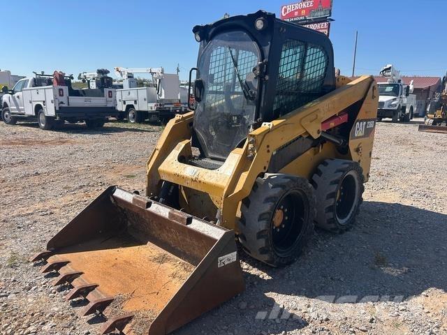 CAT 236D Pneumatici, ruote e cerchioni