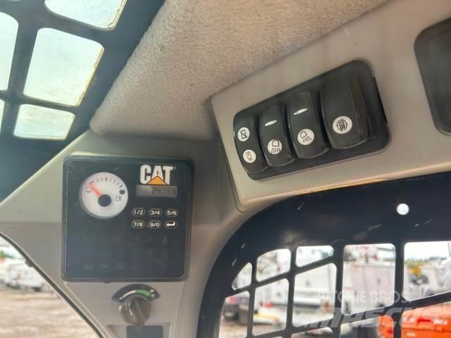 CAT 249D Mini Pale Gommate
