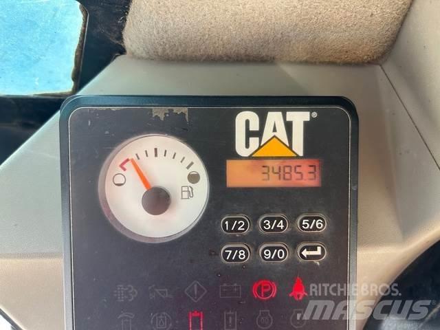 CAT 259D Mini Pale Gommate