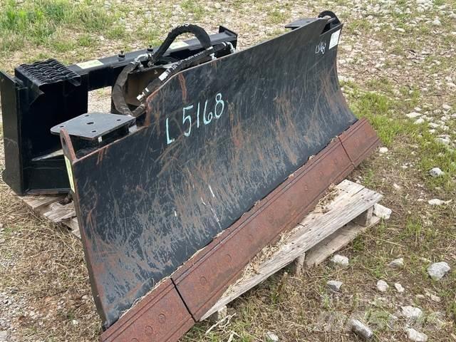 CAT 72 Dozer Blade Benne