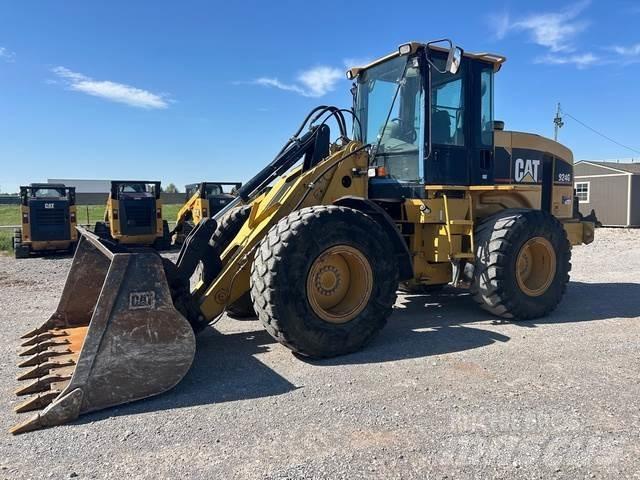 CAT 924G Pale gommate