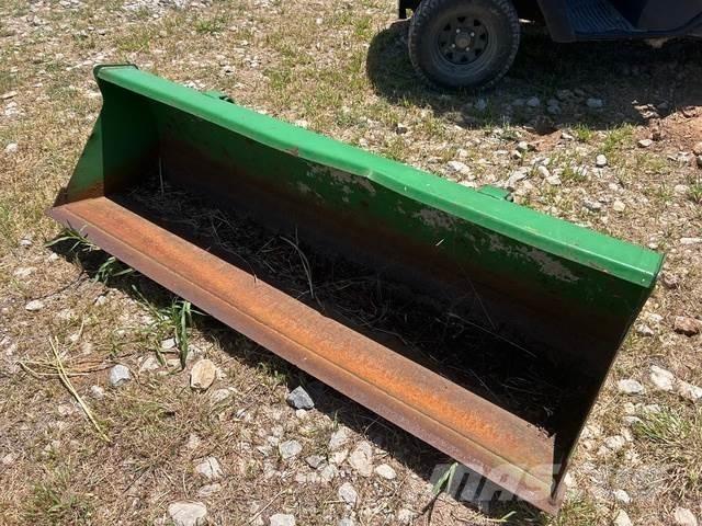 John Deere 72 Bucket Benne