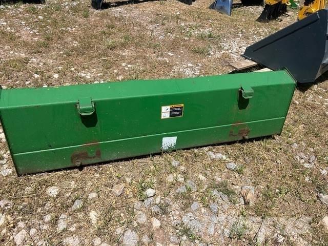 John Deere 72 Bucket Benne