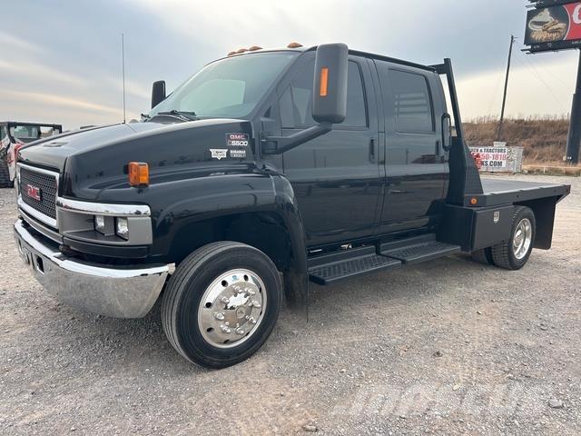 GMC C5500 Autocarro pianale / argano