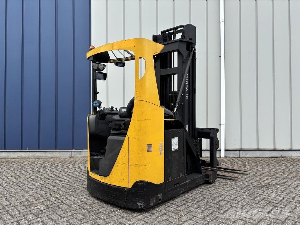 BT VRE150 Carrello retrattile