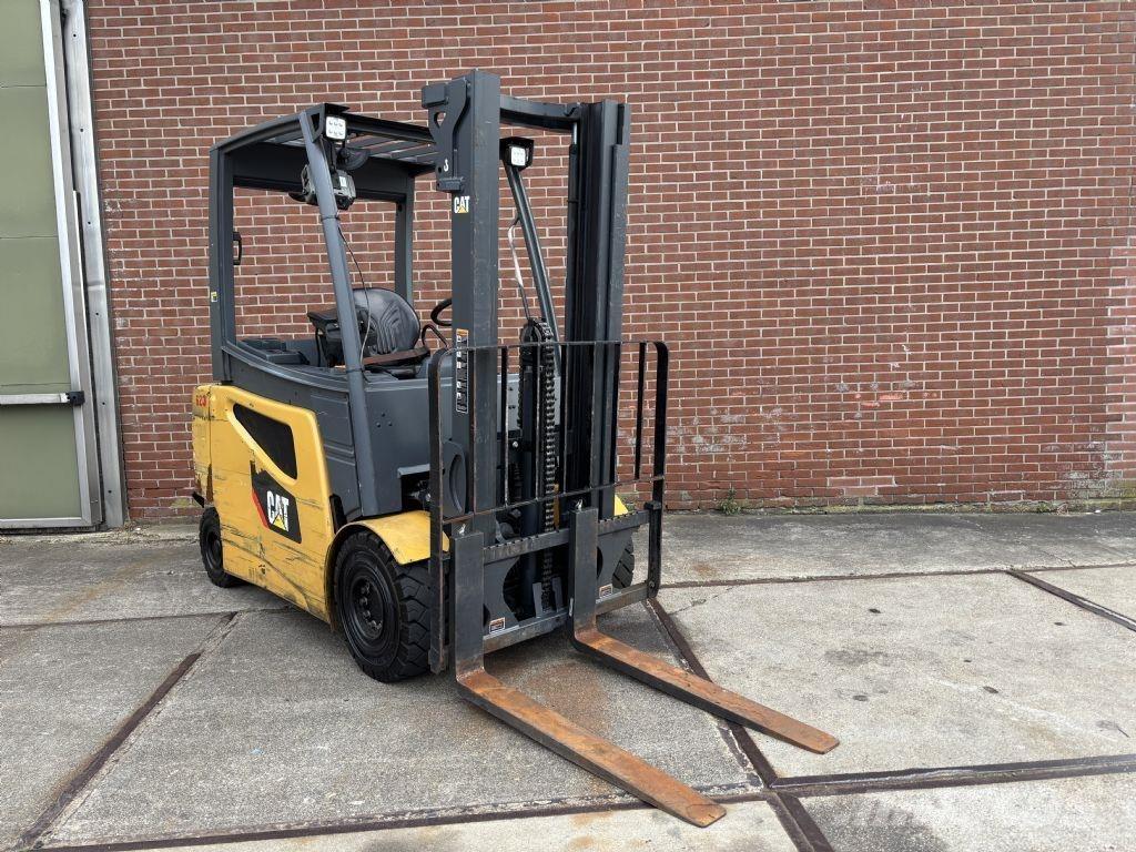 CAT 2EP5000 Carrelli elevatori elettrici
