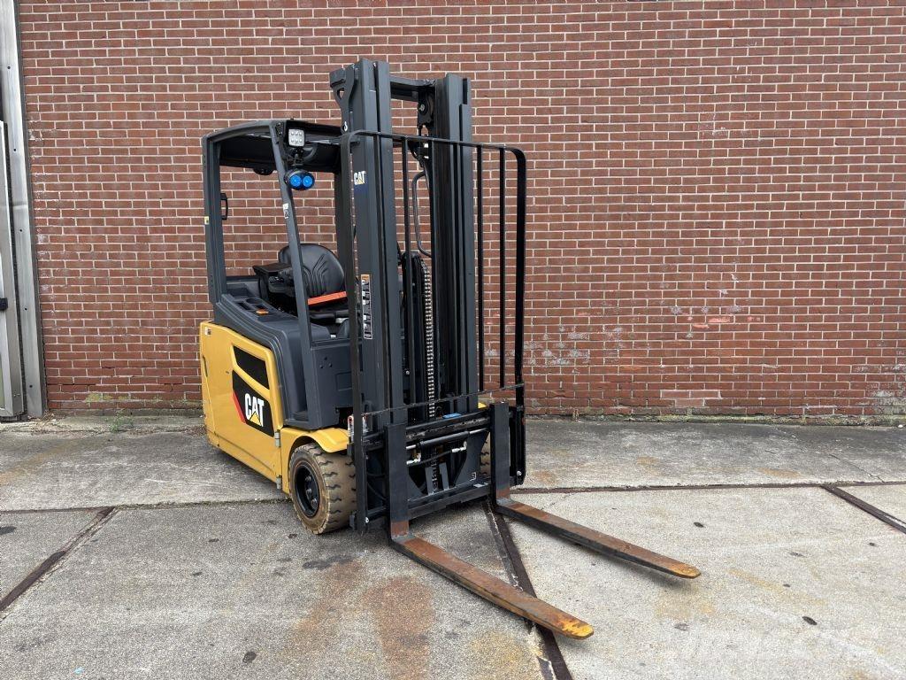 CAT 2ET4000 Carrelli elevatori elettrici