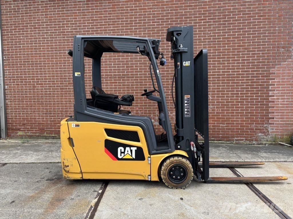 CAT 2ET4000 Carrelli elevatori elettrici