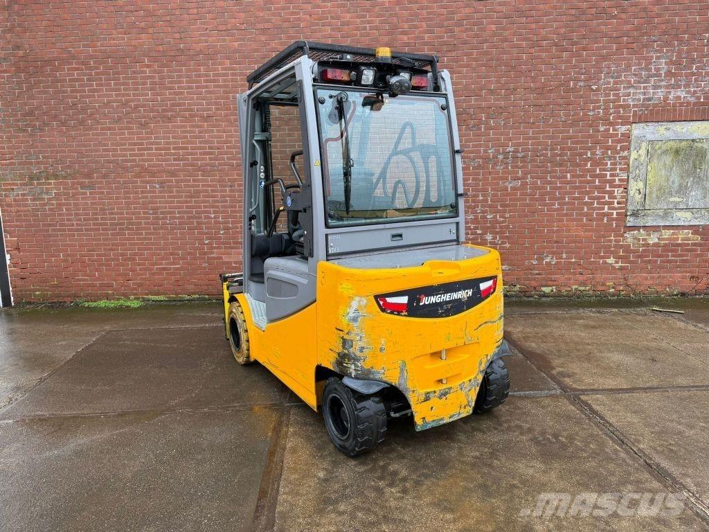 Jungheinrich EFG S30 Carrelli elevatori elettrici