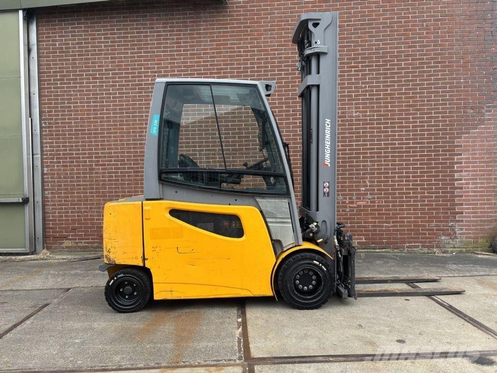 Jungheinrich EFG S30 Carrelli elevatori elettrici