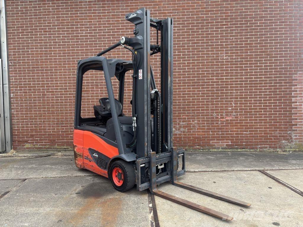 Linde E15-02 Carrelli elevatori elettrici