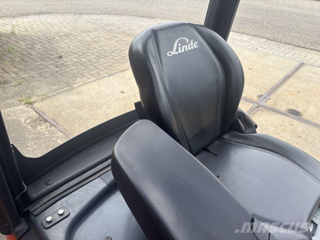 Linde E15-02 Carrelli elevatori elettrici