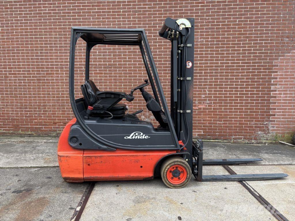 Linde E16C-02 Carrelli elevatori elettrici