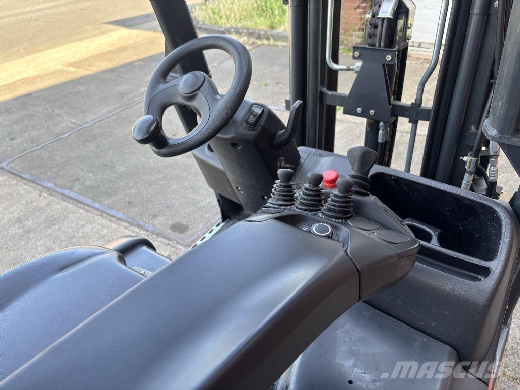 Linde E18C-02 Carrelli elevatori elettrici