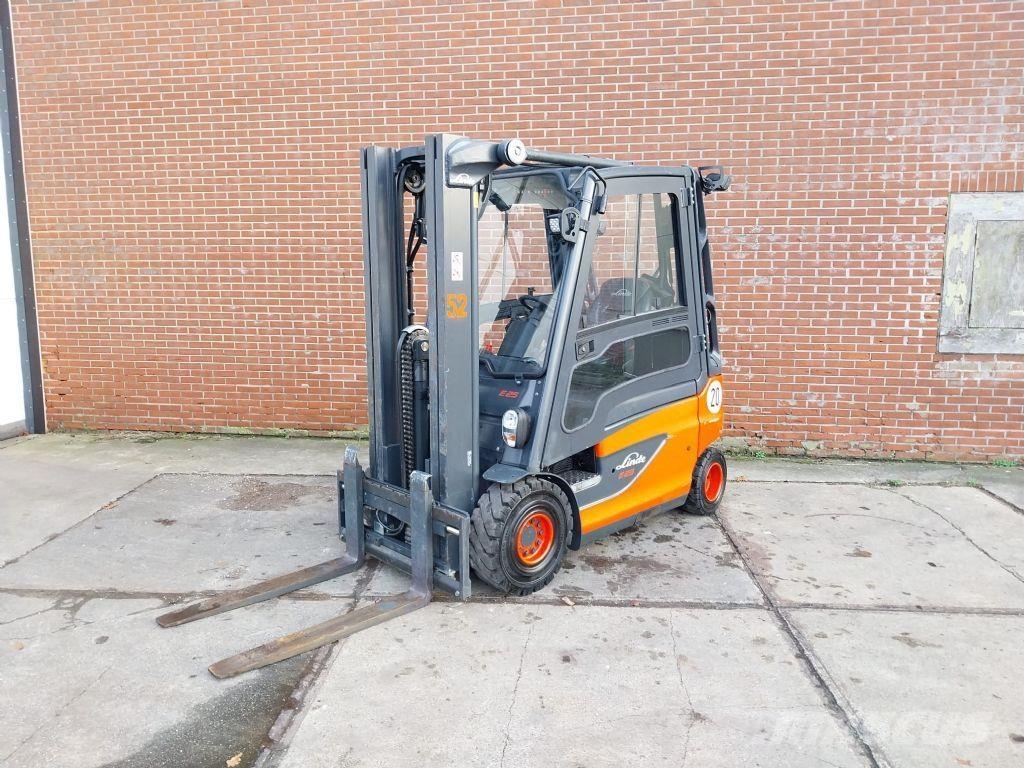 Linde E25-01 Carrelli elevatori elettrici