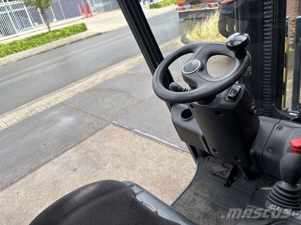 Linde E25HL-01/600 Carrelli elevatori elettrici