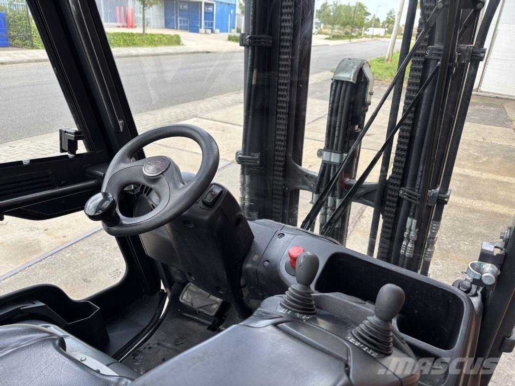 Linde E25HL-01/600 Carrelli elevatori elettrici