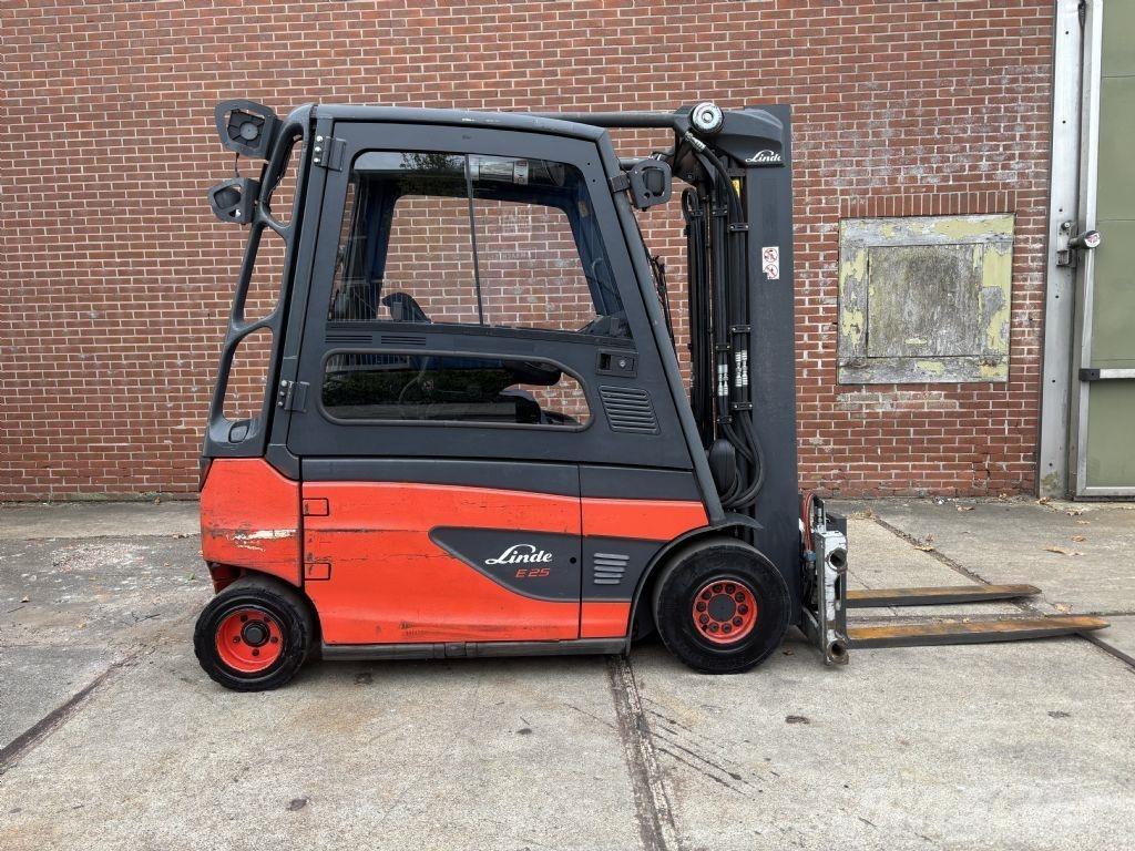 Linde E25L-01 Carrelli elevatori elettrici