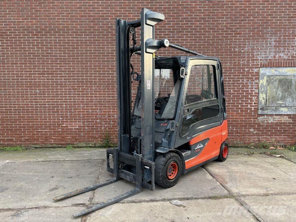 Linde E25L-01 Carrelli elevatori elettrici