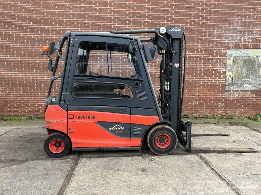 Linde E25L-01 Carrelli elevatori elettrici