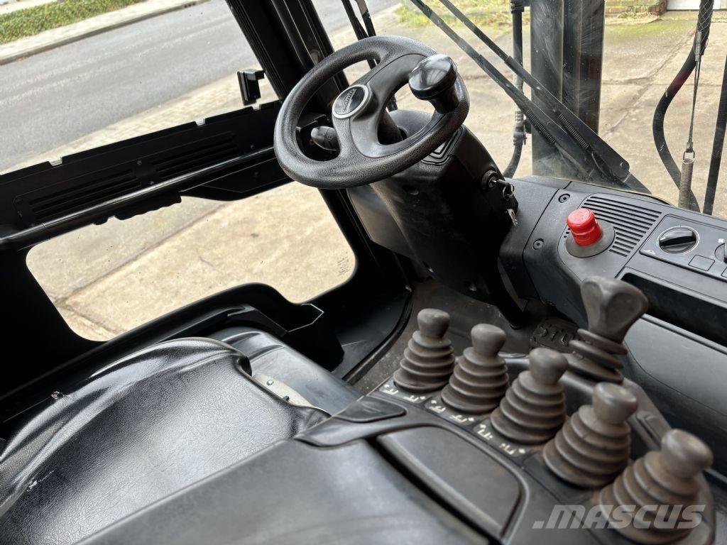 Linde E25L-01 Carrelli elevatori elettrici