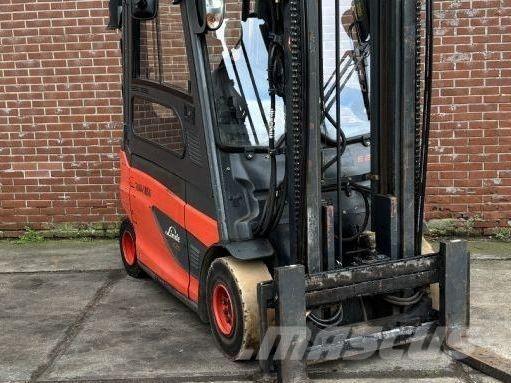 Linde E25L-01 Carrelli elevatori elettrici