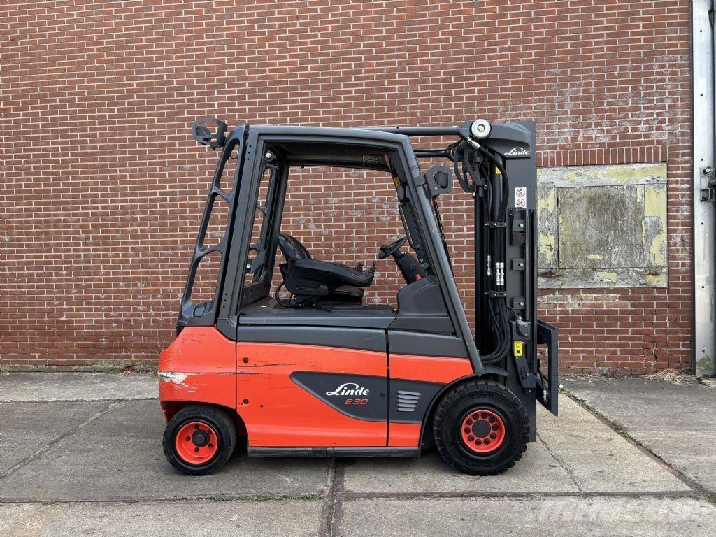 Linde E30-01 Carrelli elevatori elettrici