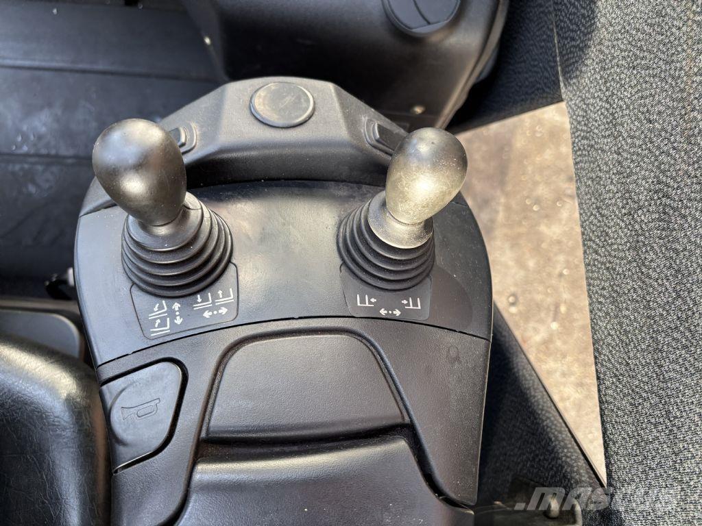 Linde H18D-01 Carrelli elevatori diesel