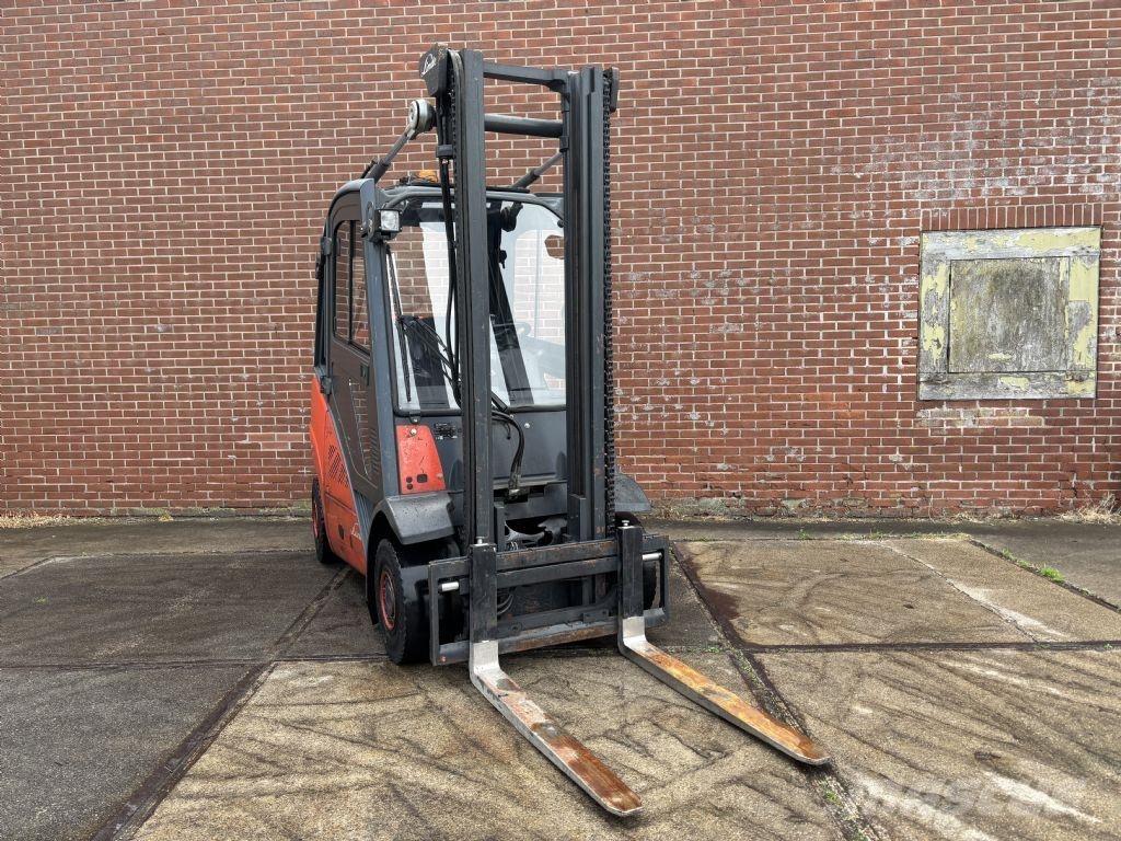 Linde H25T-01 Carrelli elevatori GPL