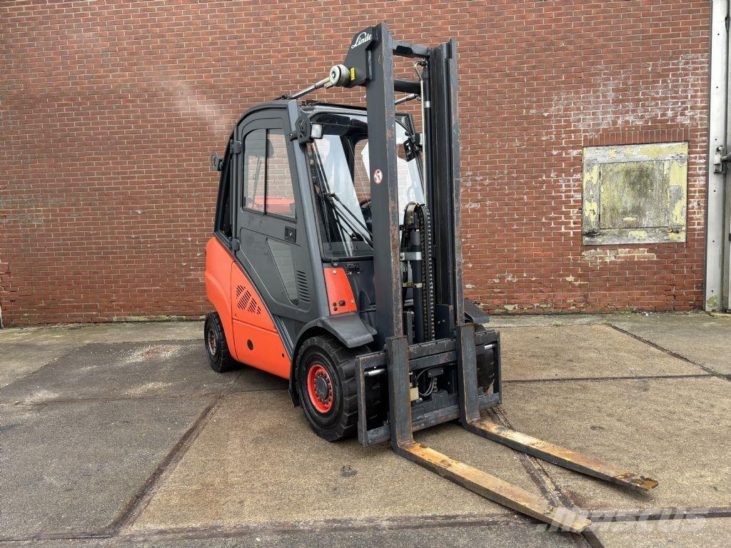 Linde H35T-01 Carrelli elevatori GPL