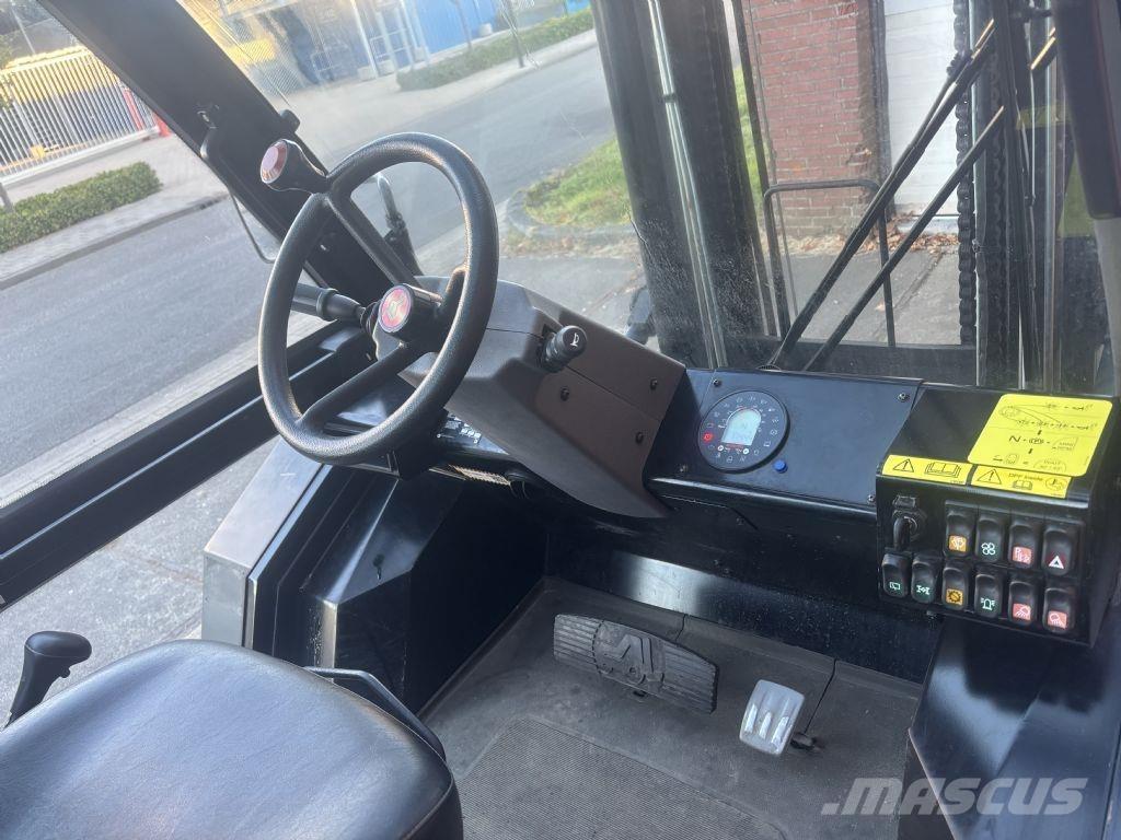 Manitou M30-4 Elevatore per esterni