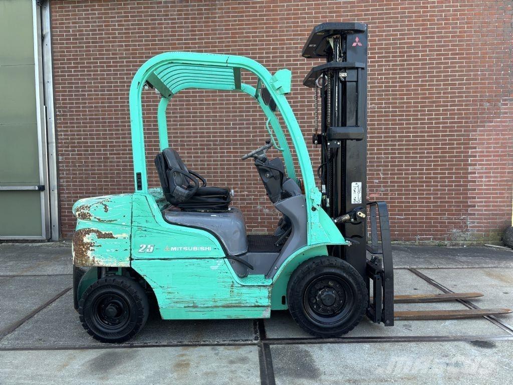 Mitsubishi FD25N Carrelli elevatori diesel