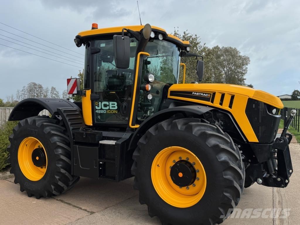 JCB 4220 iCON Trattori