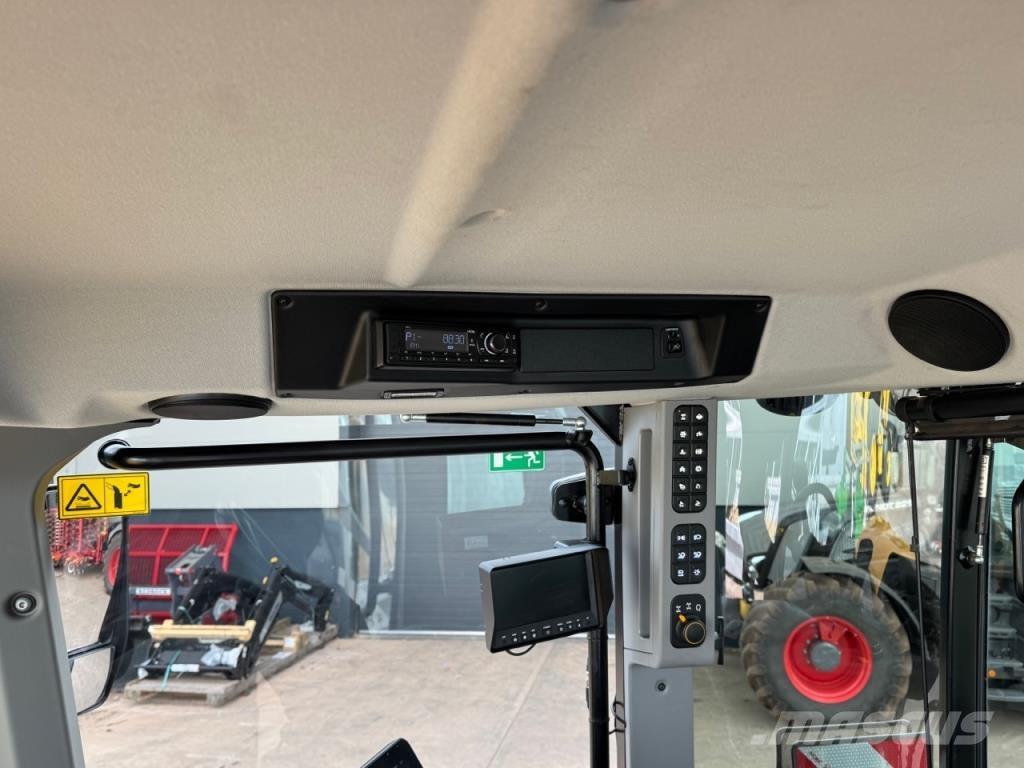 JCB 4220 iCON Trattori