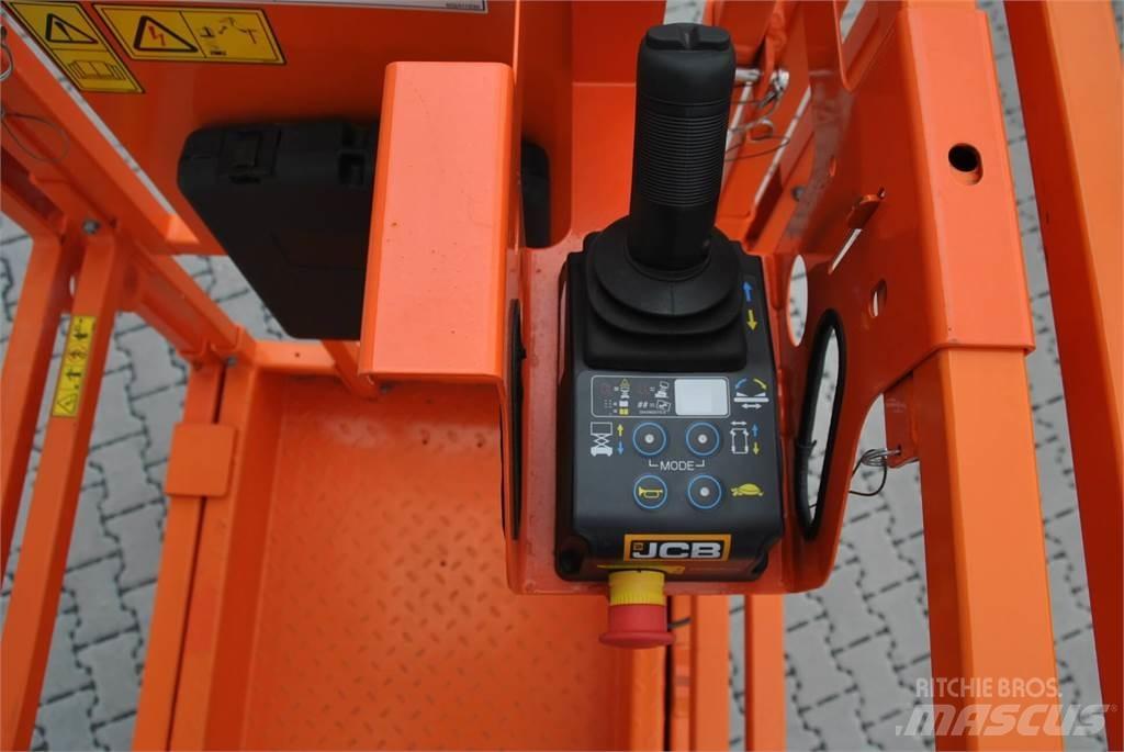 JCB S1530E Piattaforme a pantografo