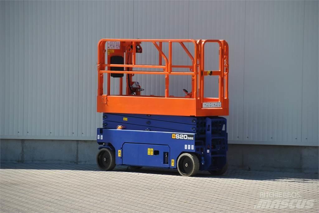 JCB S2032E Piattaforme a pantografo