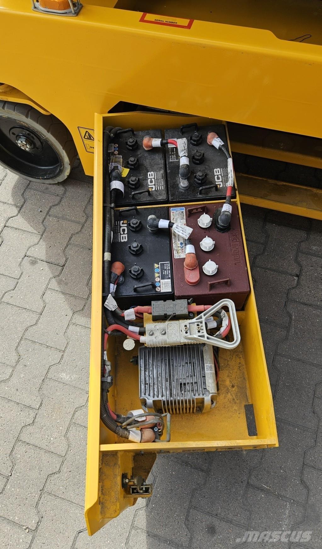 JCB S2646E Piattaforme a pantografo