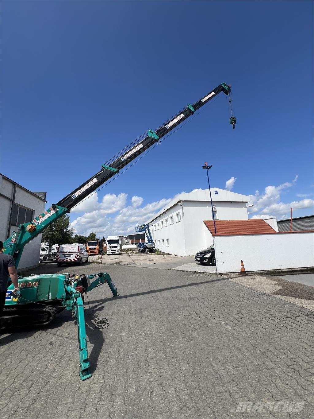 Maeda MC285 Mini gru