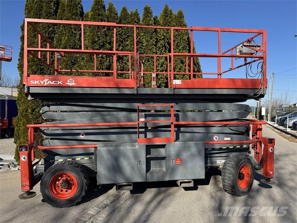 SkyJack SJ9250 Piattaforme a pantografo